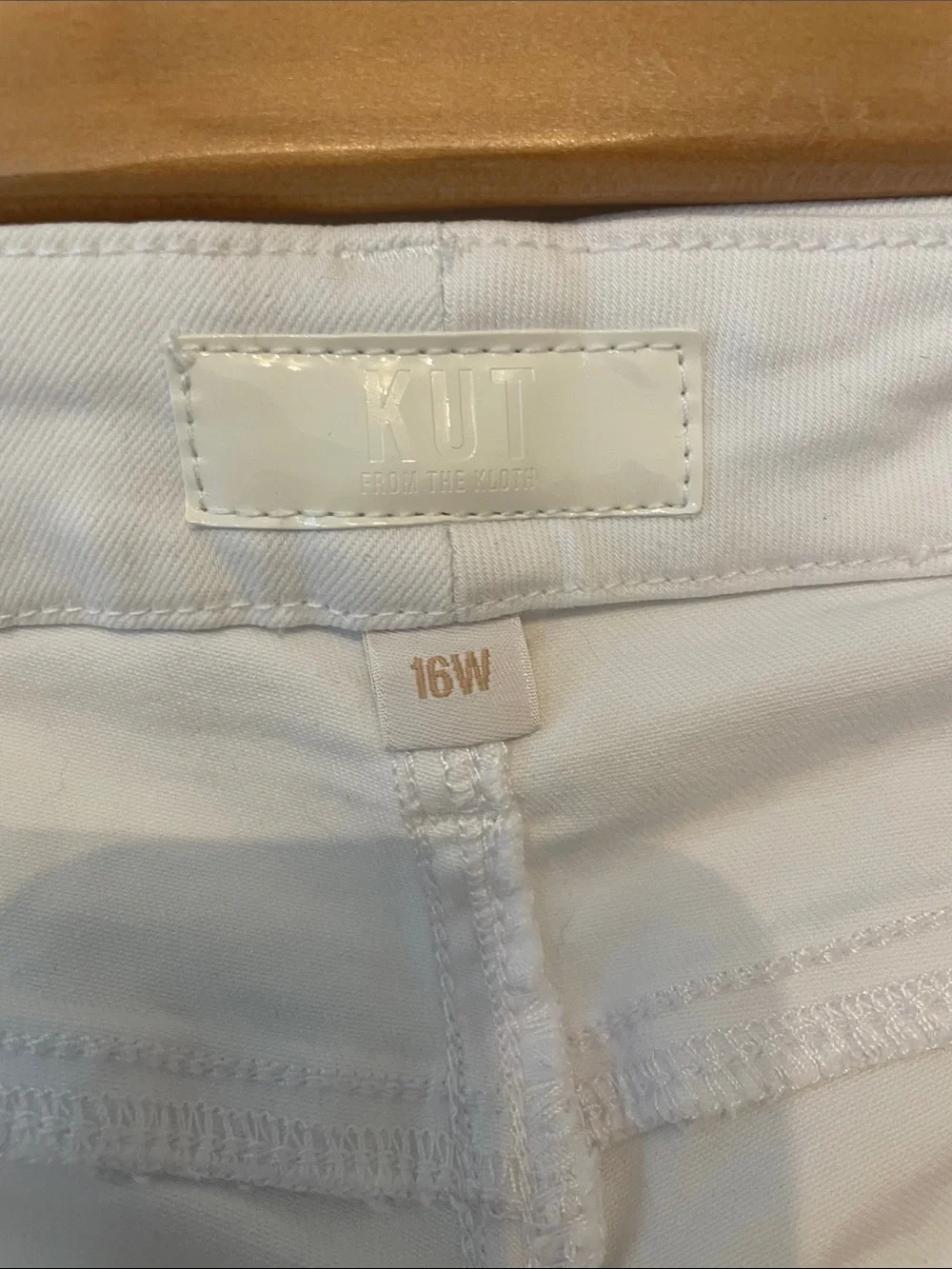 Kut from the Kloth Meg Pants with Front Patch Pockets 16W Optic White